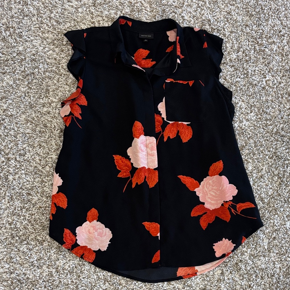 Who What Wear Black Top with Red and Pink Floral